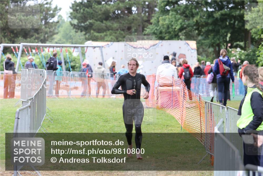 14.06.2026 - 7 Türme Triathlon Andreas Tolksdorf http://msf.ph/oto/9810800 14.06.2026 08:48:43 Schwimmen  meine-sportfotos.de