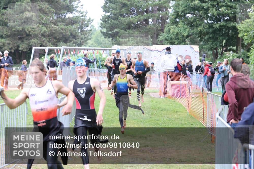 14.06.2026 - 7 Türme Triathlon Andreas Tolksdorf http://msf.ph/oto/9810840 14.06.2026 08:49:18 Schwimmen  meine-sportfotos.de