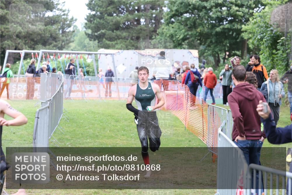 14.06.2026 - 7 Türme Triathlon Andreas Tolksdorf http://msf.ph/oto/9810868 14.06.2026 08:49:32 Schwimmen  meine-sportfotos.de