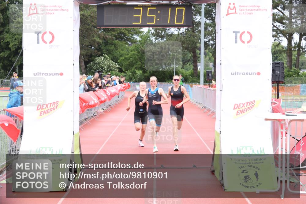 14.06.2026 - 7 Türme Triathlon Andreas Tolksdorf http://msf.ph/oto/9810901 14.06.2026 08:53:01 Schwimmen  meine-sportfotos.de