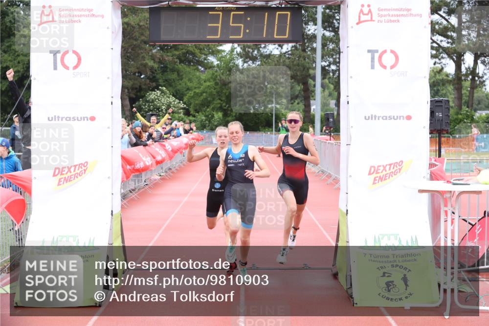 14.06.2026 - 7 Türme Triathlon Andreas Tolksdorf http://msf.ph/oto/9810903 14.06.2026 08:53:01 Schwimmen  meine-sportfotos.de
