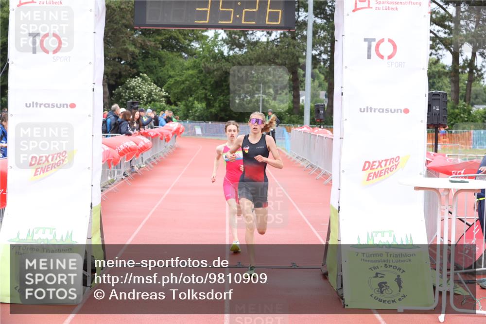 14.06.2026 - 7 Türme Triathlon Andreas Tolksdorf http://msf.ph/oto/9810909 14.06.2026 08:53:17 Schwimmen  meine-sportfotos.de