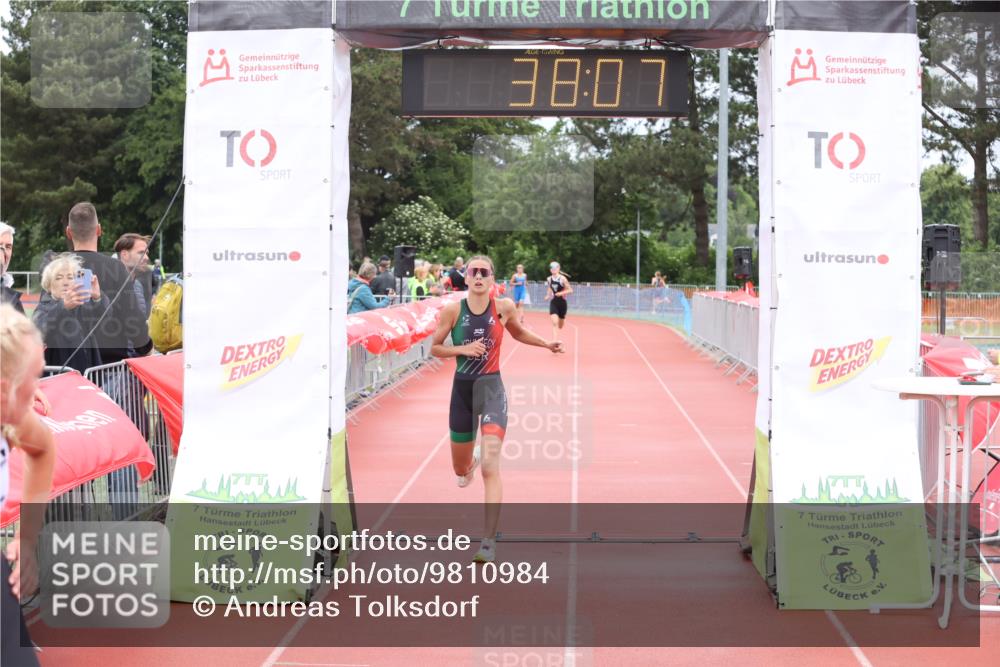 14.06.2026 - 7 Türme Triathlon Andreas Tolksdorf http://msf.ph/oto/9810984 14.06.2026 08:55:58 Schwimmen  meine-sportfotos.de