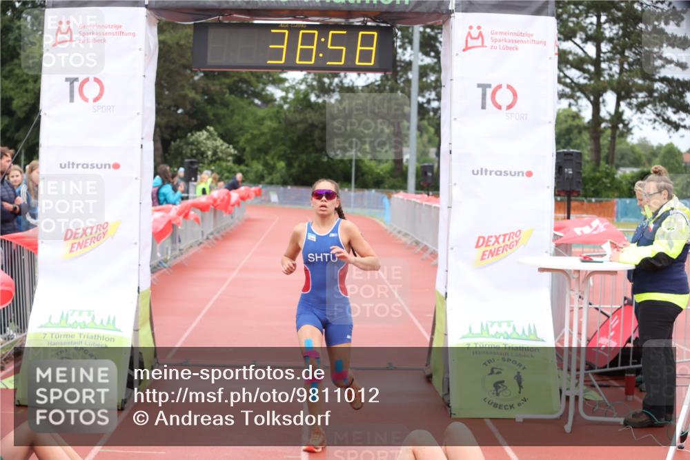 14.06.2026 - 7 Türme Triathlon Andreas Tolksdorf http://msf.ph/oto/9811012 14.06.2026 08:56:49 Schwimmen  meine-sportfotos.de