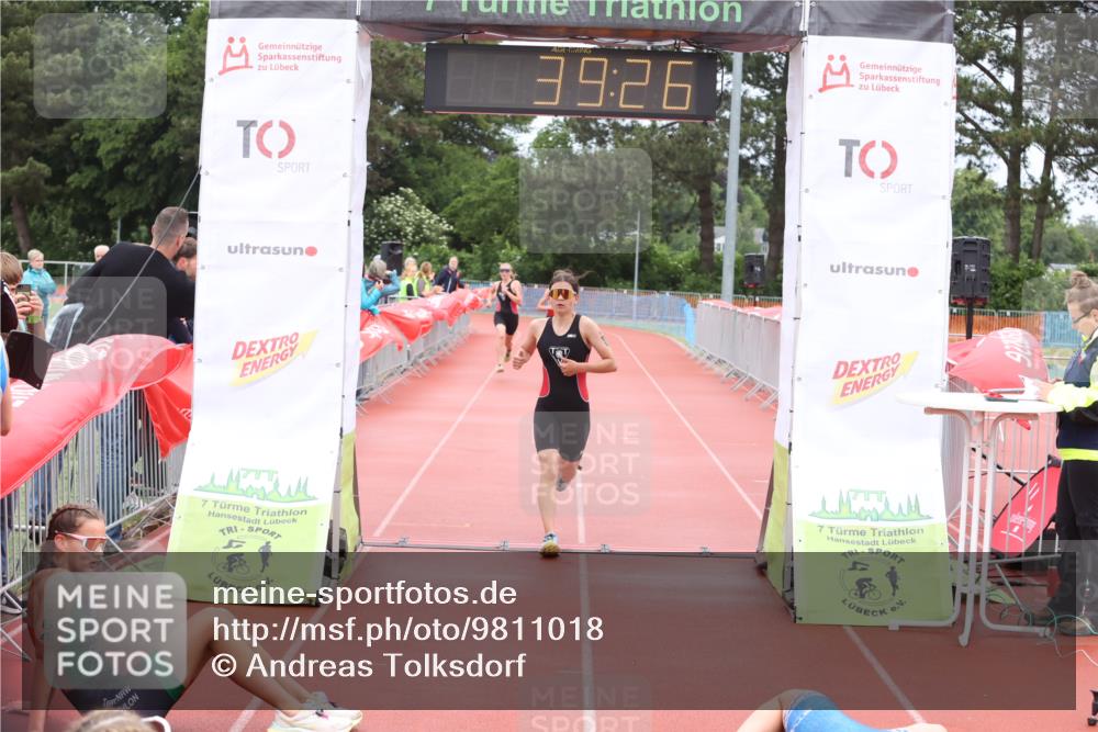 14.06.2026 - 7 Türme Triathlon Andreas Tolksdorf http://msf.ph/oto/9811018 14.06.2026 08:57:17 Schwimmen  meine-sportfotos.de