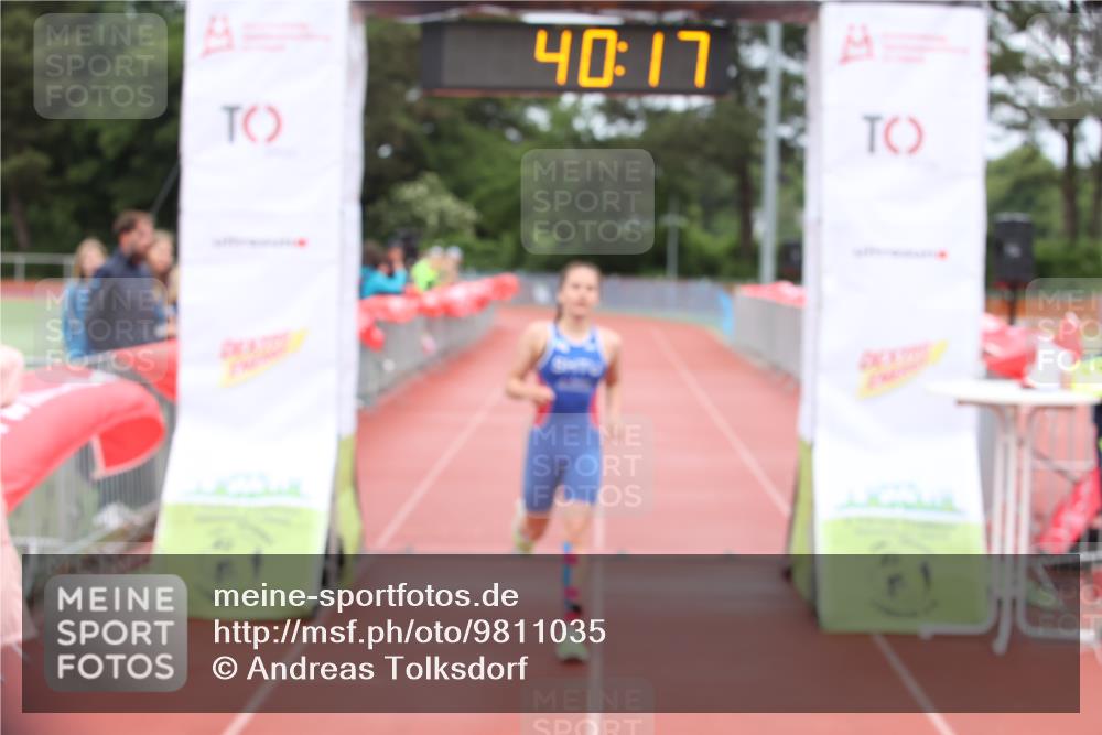 14.06.2026 - 7 Türme Triathlon Andreas Tolksdorf http://msf.ph/oto/9811035 14.06.2026 08:58:08 Schwimmen  meine-sportfotos.de