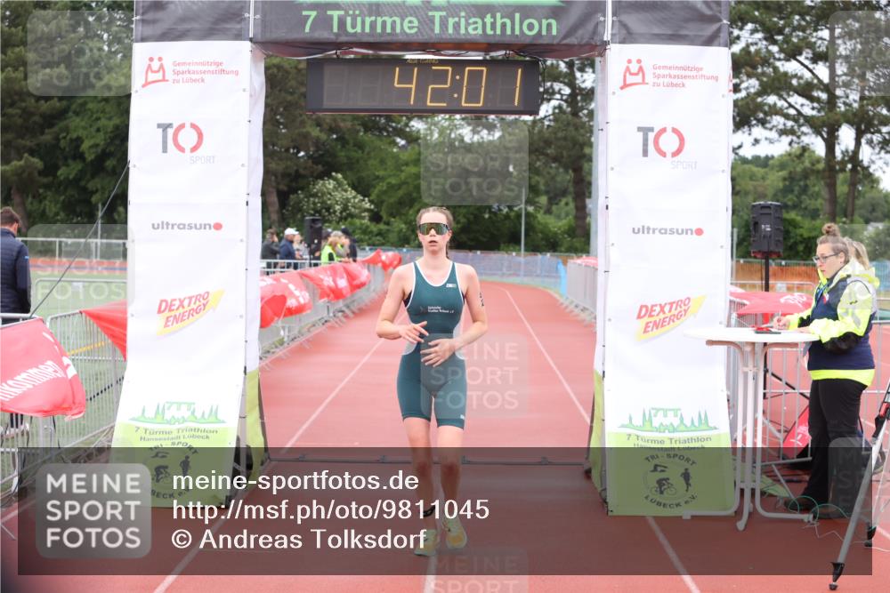 14.06.2026 - 7 Türme Triathlon Andreas Tolksdorf http://msf.ph/oto/9811045 14.06.2026 08:59:52 Schwimmen  meine-sportfotos.de