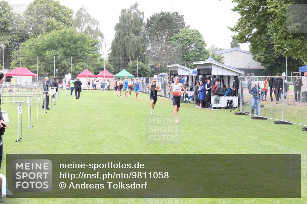 14.06.2026 - 7 Türme Triathlon Andreas Tolksdorf http://msf.ph/oto/9811058 14.06.2026 09:16:06 Schwimmen  meine-sportfotos.de