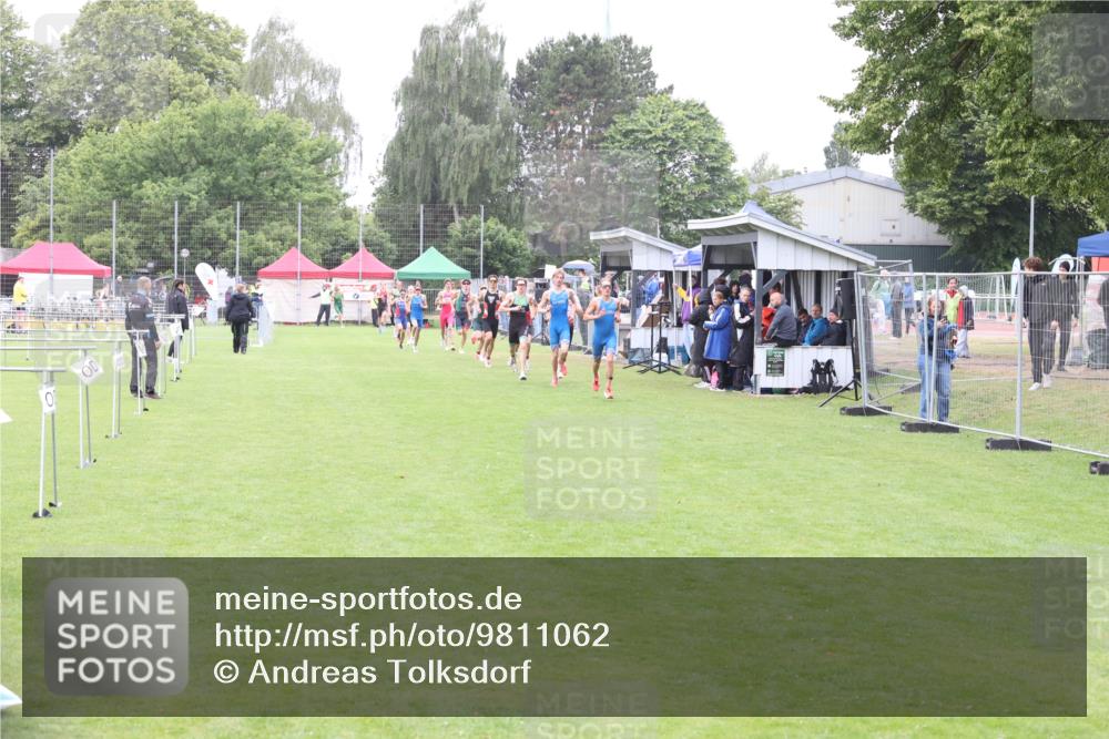 14.06.2026 - 7 Türme Triathlon Andreas Tolksdorf http://msf.ph/oto/9811062 14.06.2026 09:16:10 Schwimmen  meine-sportfotos.de