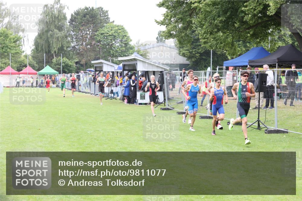 14.06.2026 - 7 Türme Triathlon Andreas Tolksdorf http://msf.ph/oto/9811077 14.06.2026 09:16:17 Schwimmen  meine-sportfotos.de