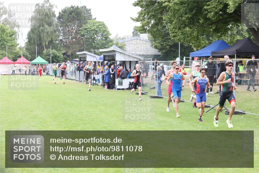 14.06.2026 - 7 Türme Triathlon Andreas Tolksdorf http://msf.ph/oto/9811078 14.06.2026 09:16:18 Schwimmen  meine-sportfotos.de