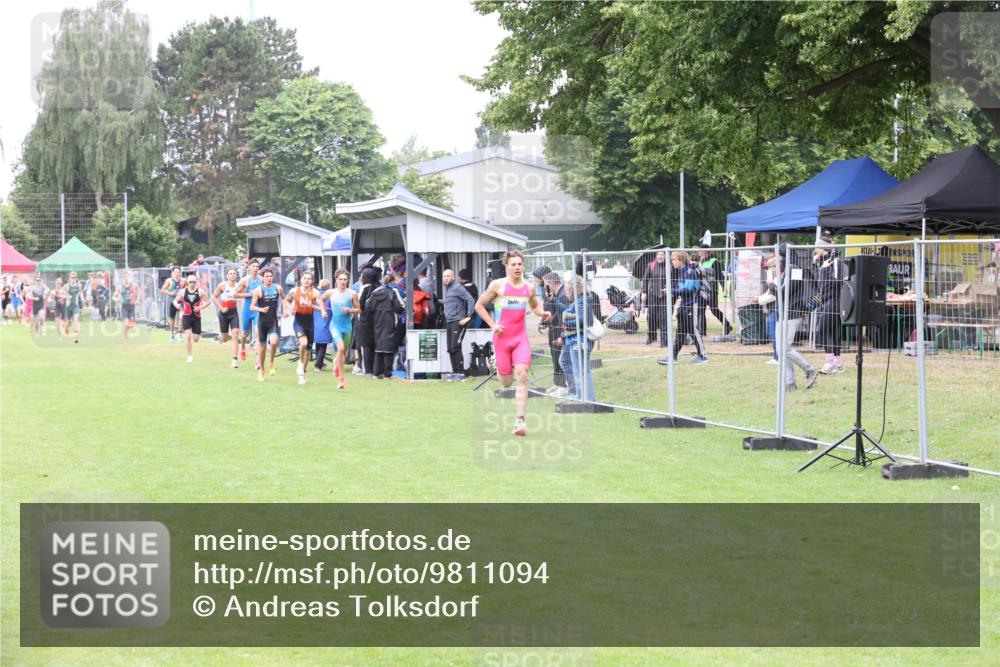 14.06.2026 - 7 Türme Triathlon Andreas Tolksdorf http://msf.ph/oto/9811094 14.06.2026 09:17:48 Schwimmen  meine-sportfotos.de