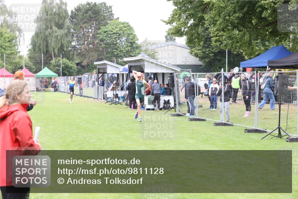 14.06.2026 - 7 Türme Triathlon Andreas Tolksdorf http://msf.ph/oto/9811128 14.06.2026 09:18:12 Schwimmen  meine-sportfotos.de
