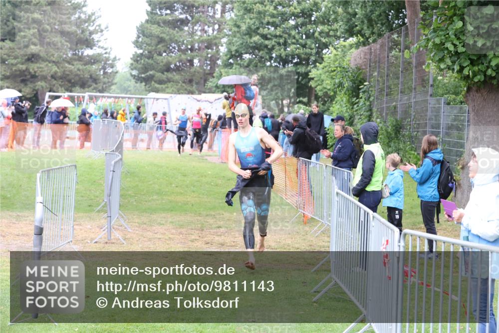 14.06.2026 - 7 Türme Triathlon Andreas Tolksdorf http://msf.ph/oto/9811143 14.06.2026 09:20:07 Schwimmen  meine-sportfotos.de