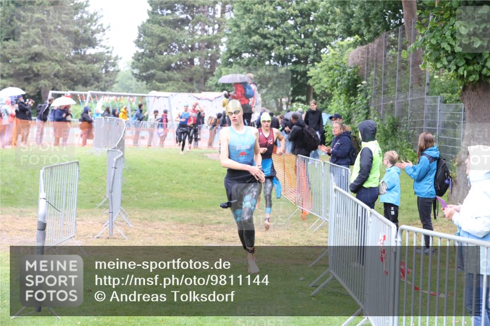 14.06.2026 - 7 Türme Triathlon Andreas Tolksdorf http://msf.ph/oto/9811144 14.06.2026 09:20:07 Schwimmen  meine-sportfotos.de