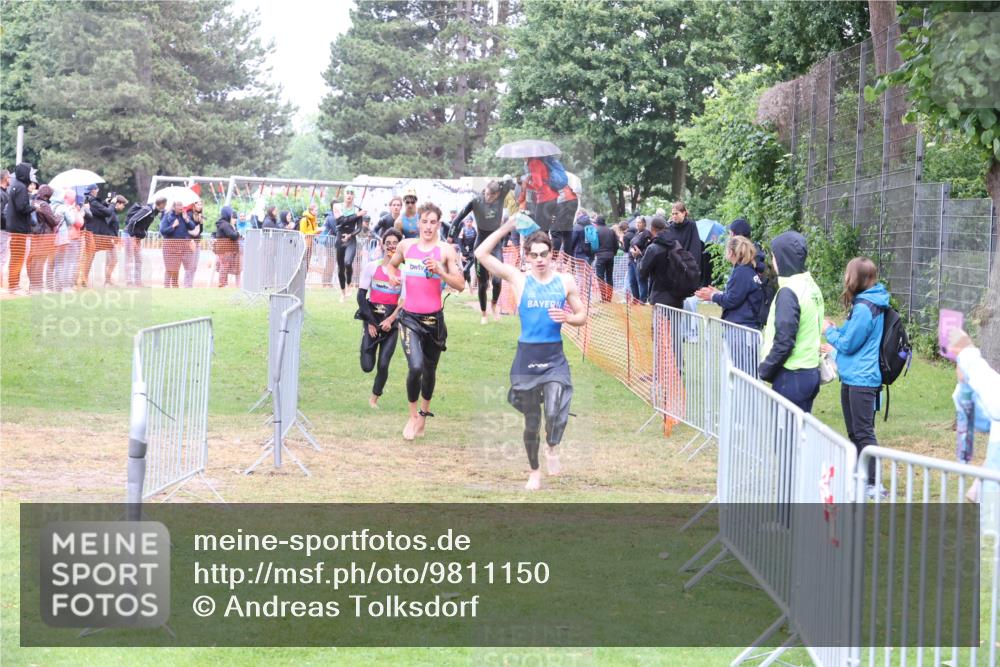 14.06.2026 - 7 Türme Triathlon Andreas Tolksdorf http://msf.ph/oto/9811150 14.06.2026 09:20:12 Schwimmen  meine-sportfotos.de