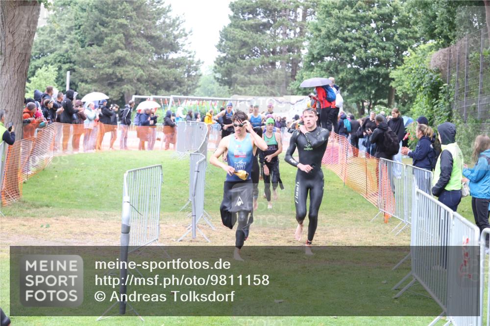 14.06.2026 - 7 Türme Triathlon Andreas Tolksdorf http://msf.ph/oto/9811158 14.06.2026 09:20:15 Schwimmen  meine-sportfotos.de