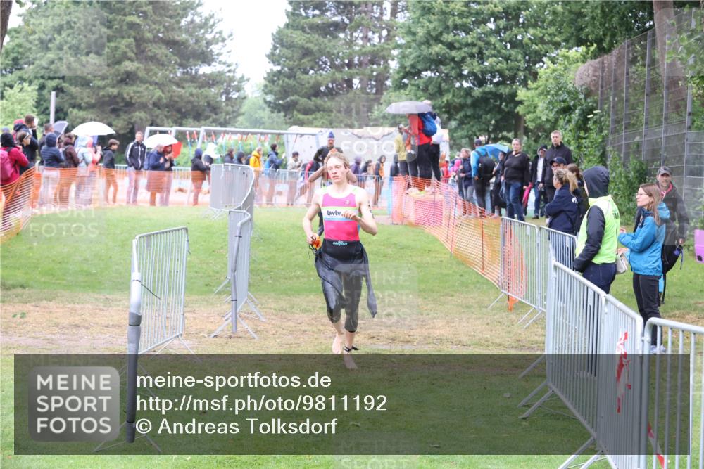14.06.2026 - 7 Türme Triathlon Andreas Tolksdorf http://msf.ph/oto/9811192 14.06.2026 09:20:33 Schwimmen  meine-sportfotos.de