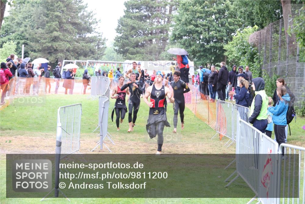 14.06.2026 - 7 Türme Triathlon Andreas Tolksdorf http://msf.ph/oto/9811200 14.06.2026 09:20:41 Schwimmen  meine-sportfotos.de