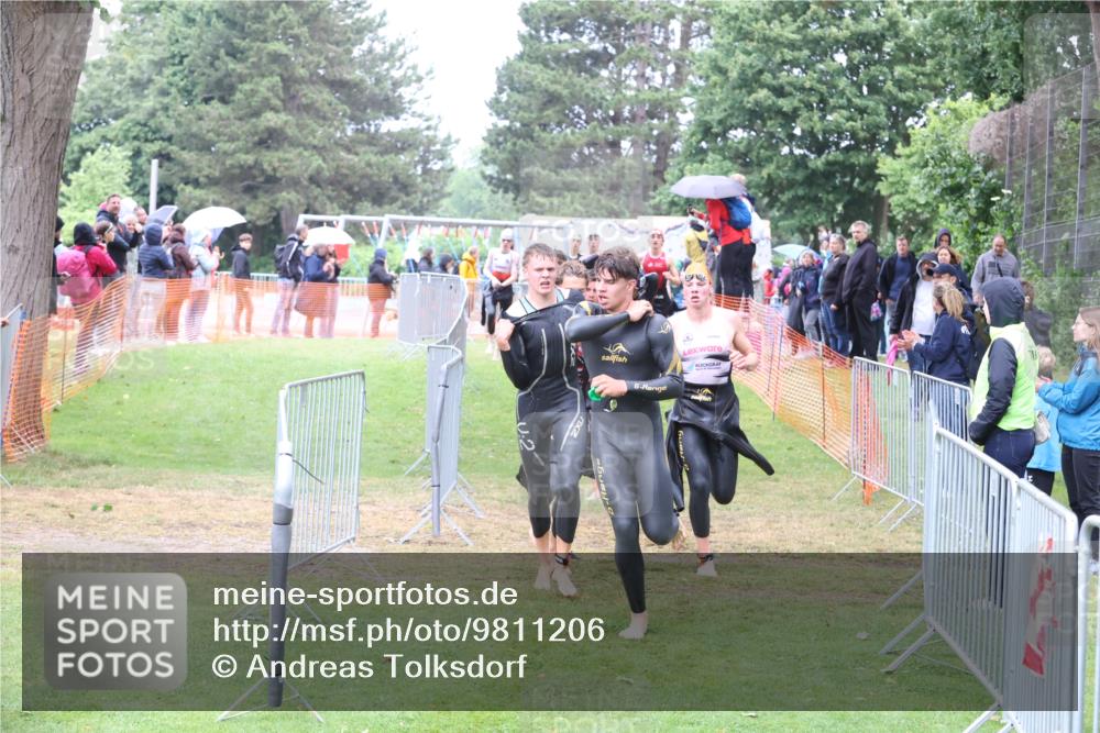 14.06.2026 - 7 Türme Triathlon Andreas Tolksdorf http://msf.ph/oto/9811206 14.06.2026 09:20:43 Schwimmen  meine-sportfotos.de