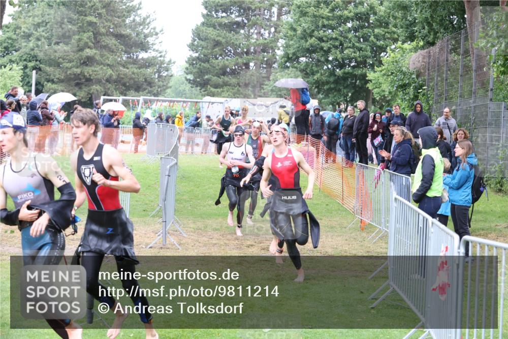 14.06.2026 - 7 Türme Triathlon Andreas Tolksdorf http://msf.ph/oto/9811214 14.06.2026 09:20:47 Schwimmen  meine-sportfotos.de
