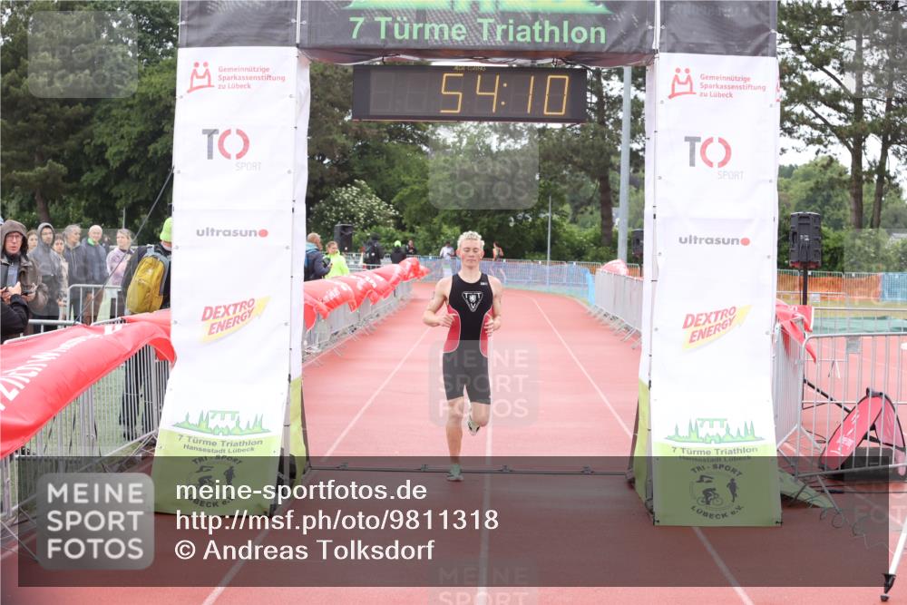14.06.2026 - 7 Türme Triathlon Andreas Tolksdorf http://msf.ph/oto/9811318 14.06.2026 09:33:21 Schwimmen  meine-sportfotos.de