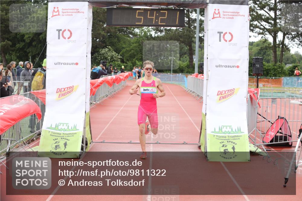 14.06.2026 - 7 Türme Triathlon Andreas Tolksdorf http://msf.ph/oto/9811322 14.06.2026 09:33:33 Schwimmen  meine-sportfotos.de