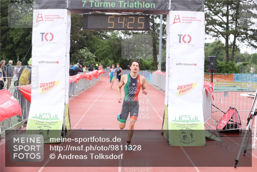 14.06.2026 - 7 Türme Triathlon Andreas Tolksdorf http://msf.ph/oto/9811328 14.06.2026 09:33:36 Schwimmen  meine-sportfotos.de