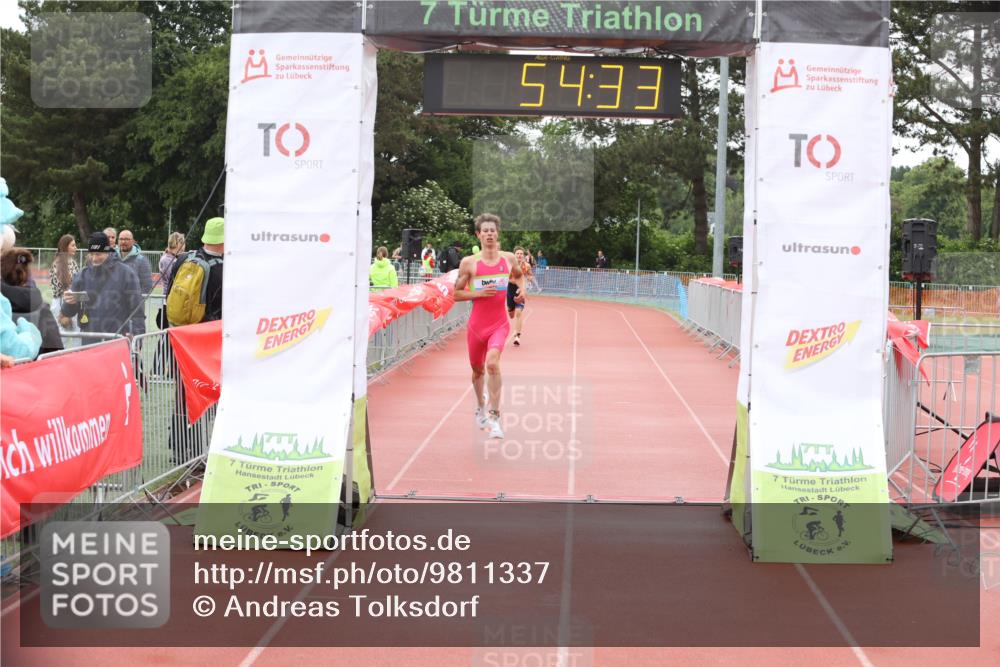 14.06.2026 - 7 Türme Triathlon Andreas Tolksdorf http://msf.ph/oto/9811337 14.06.2026 09:33:44 Schwimmen  meine-sportfotos.de