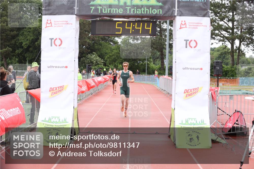 14.06.2026 - 7 Türme Triathlon Andreas Tolksdorf http://msf.ph/oto/9811347 14.06.2026 09:33:56 Schwimmen  meine-sportfotos.de