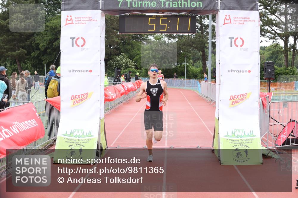 14.06.2026 - 7 Türme Triathlon Andreas Tolksdorf http://msf.ph/oto/9811365 14.06.2026 09:34:23 Schwimmen  meine-sportfotos.de