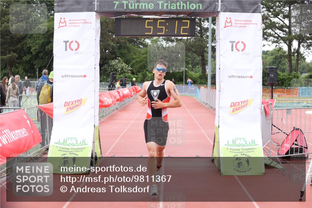 14.06.2026 - 7 Türme Triathlon Andreas Tolksdorf http://msf.ph/oto/9811367 14.06.2026 09:34:23 Schwimmen  meine-sportfotos.de