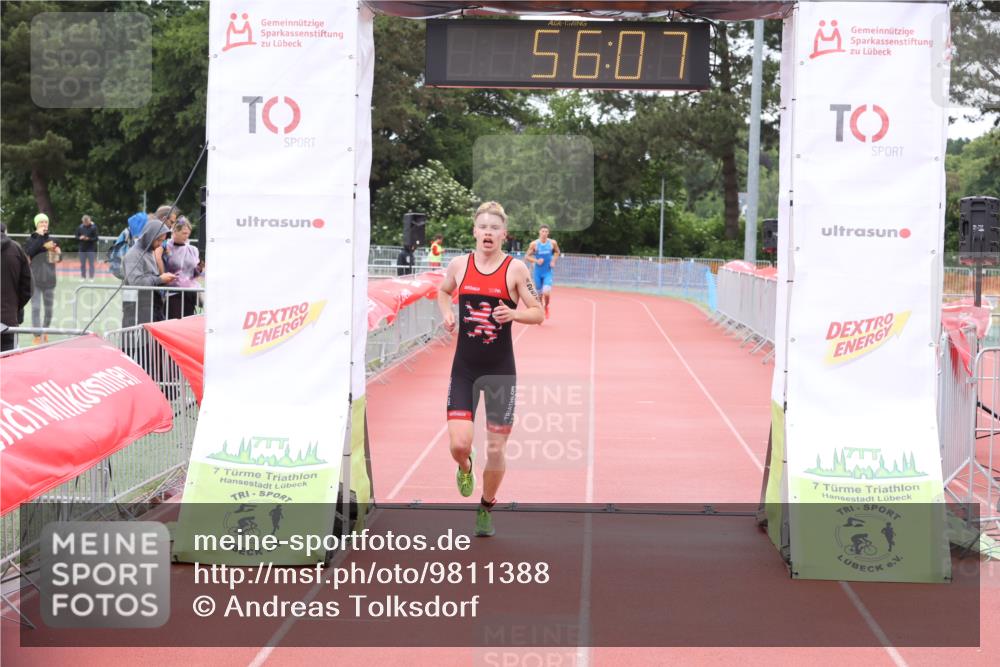 14.06.2026 - 7 Türme Triathlon Andreas Tolksdorf http://msf.ph/oto/9811388 14.06.2026 09:35:19 Schwimmen  meine-sportfotos.de