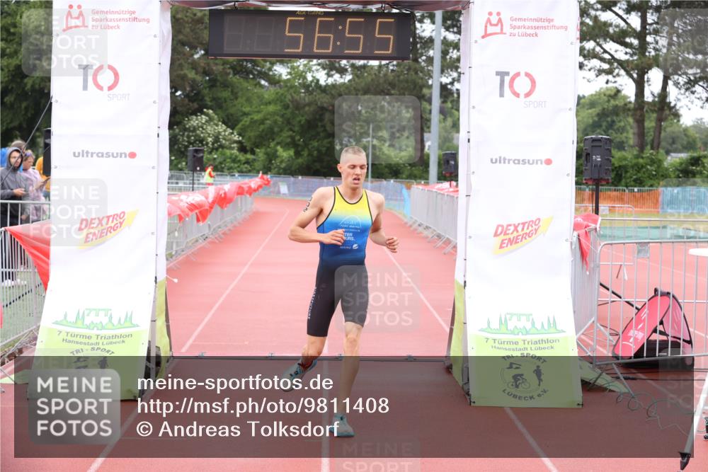 14.06.2026 - 7 Türme Triathlon Andreas Tolksdorf http://msf.ph/oto/9811408 14.06.2026 09:36:06 Schwimmen  meine-sportfotos.de
