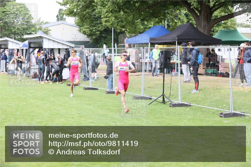 14.06.2026 - 7 Türme Triathlon Andreas Tolksdorf http://msf.ph/oto/9811419 14.06.2026 09:47:34 Schwimmen  meine-sportfotos.de