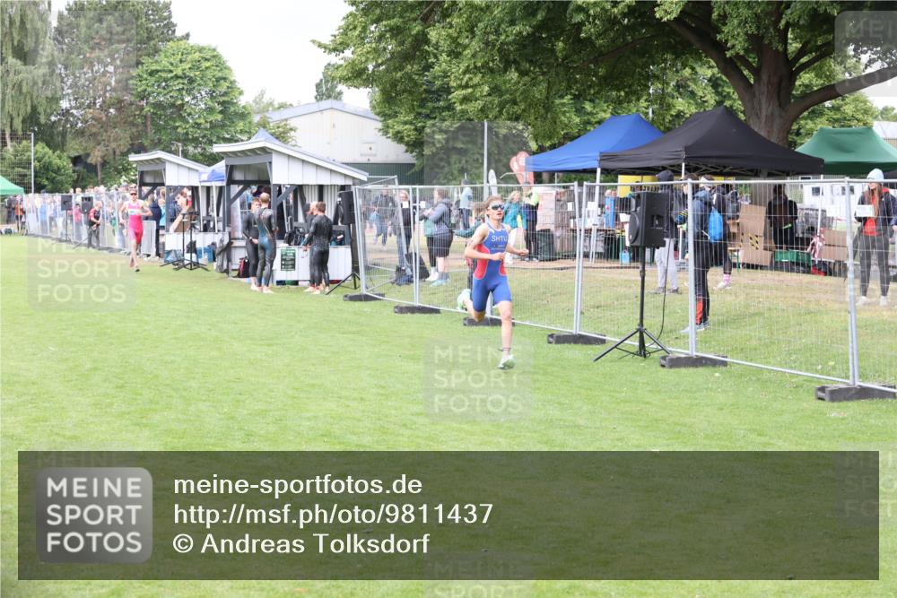 14.06.2026 - 7 Türme Triathlon Andreas Tolksdorf http://msf.ph/oto/9811437 14.06.2026 09:47:44 Schwimmen  meine-sportfotos.de