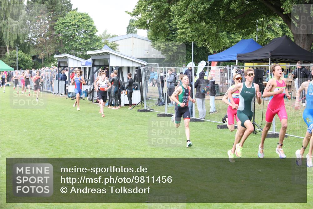14.06.2026 - 7 Türme Triathlon Andreas Tolksdorf http://msf.ph/oto/9811456 14.06.2026 09:48:04 Schwimmen  meine-sportfotos.de