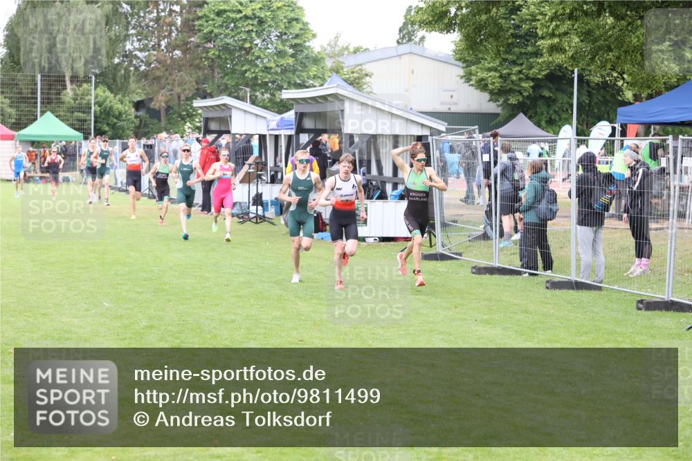 14.06.2026 - 7 Türme Triathlon Andreas Tolksdorf http://msf.ph/oto/9811499 14.06.2026 09:49:24 Schwimmen  meine-sportfotos.de