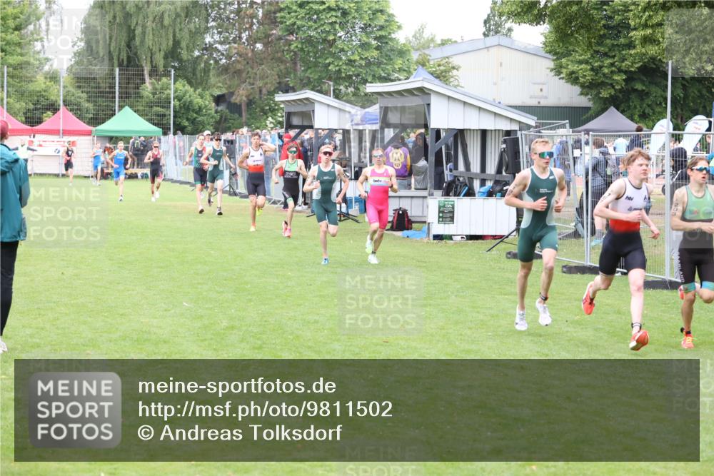 14.06.2026 - 7 Türme Triathlon Andreas Tolksdorf http://msf.ph/oto/9811502 14.06.2026 09:49:26 Schwimmen  meine-sportfotos.de