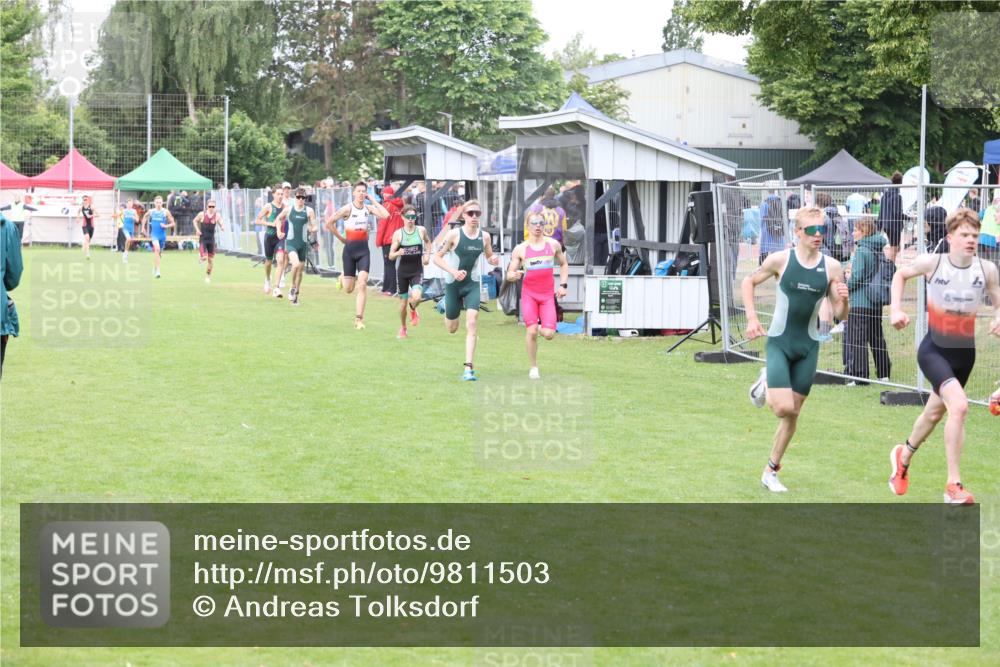 14.06.2026 - 7 Türme Triathlon Andreas Tolksdorf http://msf.ph/oto/9811503 14.06.2026 09:49:26 Schwimmen  meine-sportfotos.de
