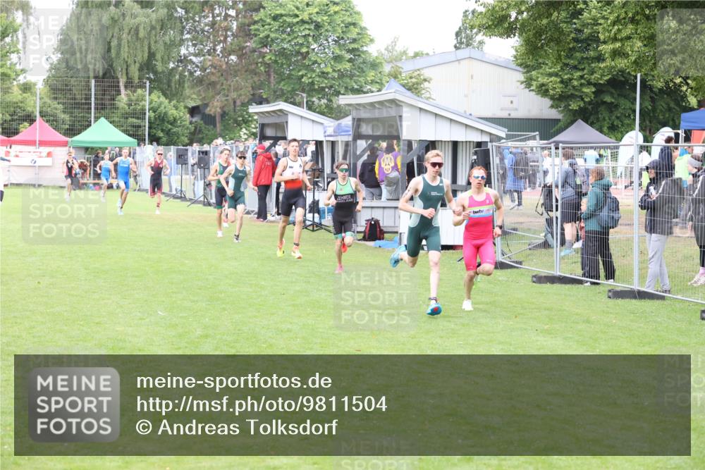 14.06.2026 - 7 Türme Triathlon Andreas Tolksdorf http://msf.ph/oto/9811504 14.06.2026 09:49:27 Schwimmen  meine-sportfotos.de