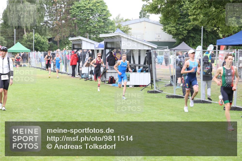 14.06.2026 - 7 Türme Triathlon Andreas Tolksdorf http://msf.ph/oto/9811514 14.06.2026 09:49:33 Schwimmen  meine-sportfotos.de