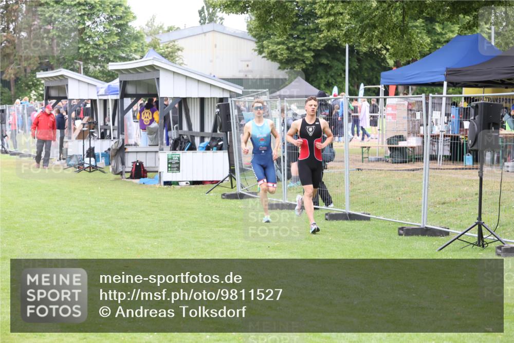 14.06.2026 - 7 Türme Triathlon Andreas Tolksdorf http://msf.ph/oto/9811527 14.06.2026 09:49:46 Schwimmen  meine-sportfotos.de