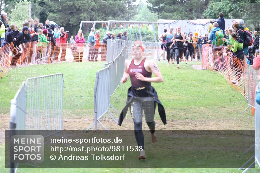 14.06.2026 - 7 Türme Triathlon Andreas Tolksdorf http://msf.ph/oto/9811538 14.06.2026 09:50:03 Schwimmen  meine-sportfotos.de