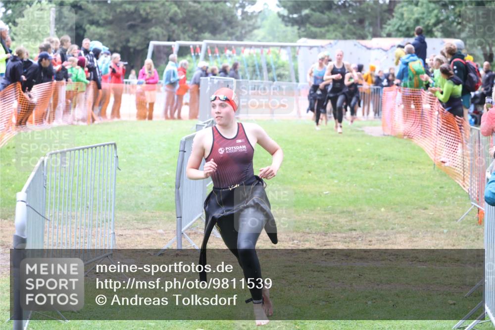 14.06.2026 - 7 Türme Triathlon Andreas Tolksdorf http://msf.ph/oto/9811539 14.06.2026 09:50:03 Schwimmen  meine-sportfotos.de