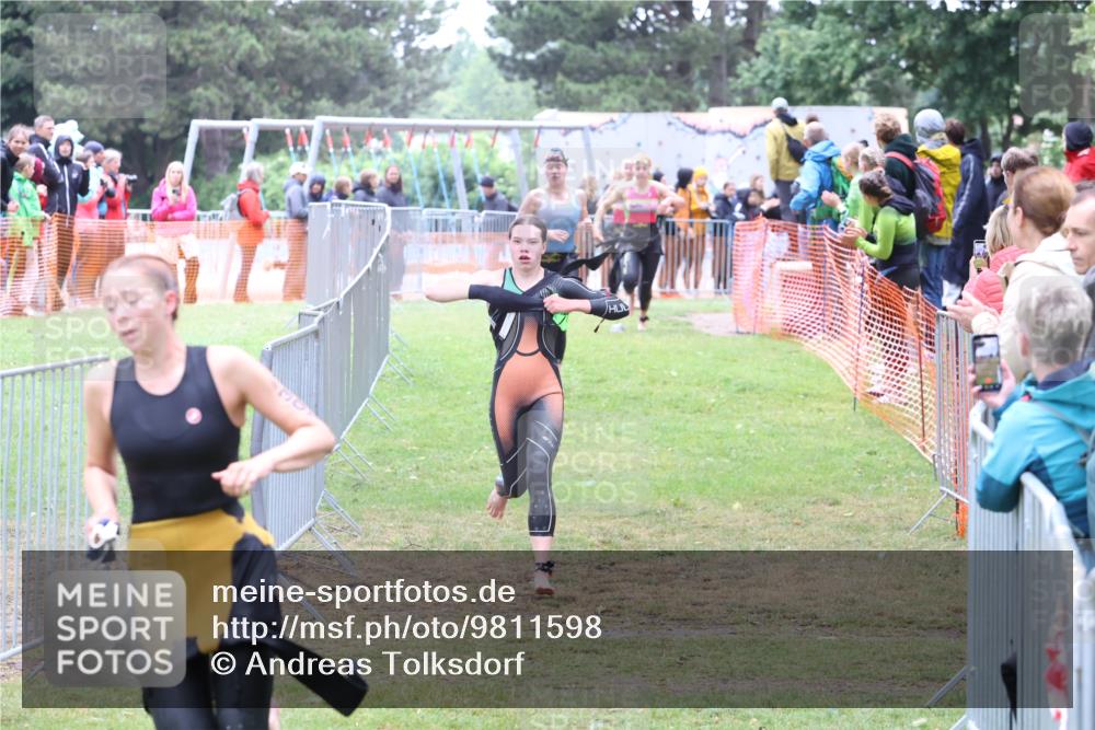 14.06.2026 - 7 Türme Triathlon Andreas Tolksdorf http://msf.ph/oto/9811598 14.06.2026 09:50:35 Schwimmen  meine-sportfotos.de