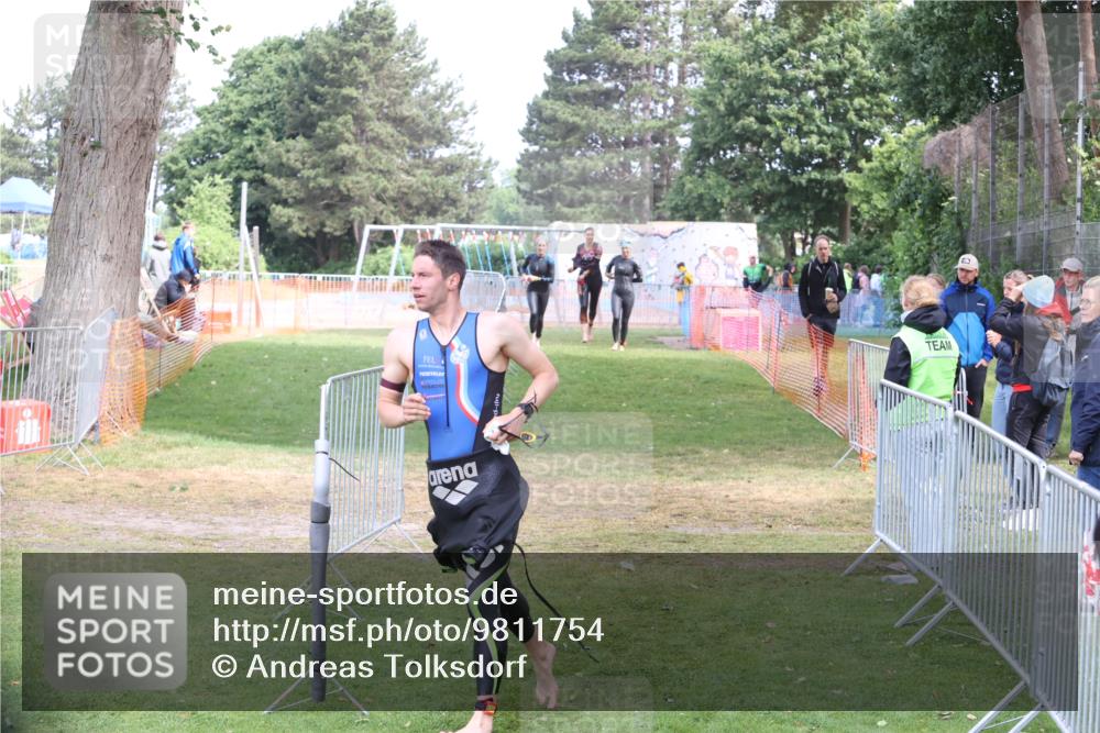 14.06.2026 - 7 Türme Triathlon Andreas Tolksdorf http://msf.ph/oto/9811754 14.06.2026 10:56:20 Schwimmen  meine-sportfotos.de