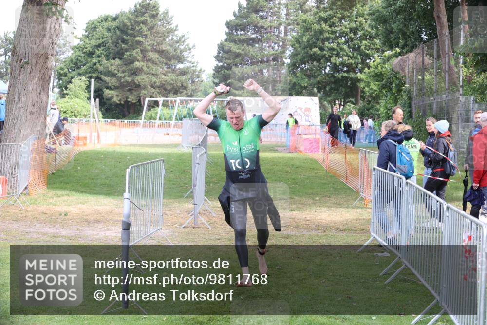 14.06.2026 - 7 Türme Triathlon Andreas Tolksdorf http://msf.ph/oto/9811768 14.06.2026 10:56:33 Schwimmen  meine-sportfotos.de