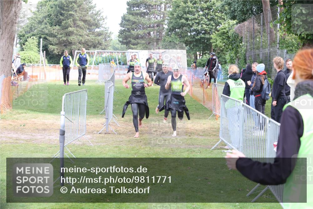 14.06.2026 - 7 Türme Triathlon Andreas Tolksdorf http://msf.ph/oto/9811771 14.06.2026 10:56:56 Schwimmen  meine-sportfotos.de