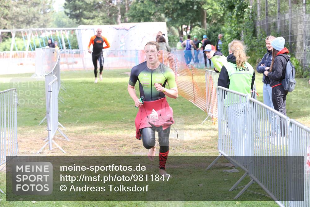 14.06.2026 - 7 Türme Triathlon Andreas Tolksdorf http://msf.ph/oto/9811847 14.06.2026 10:59:41 Schwimmen  meine-sportfotos.de